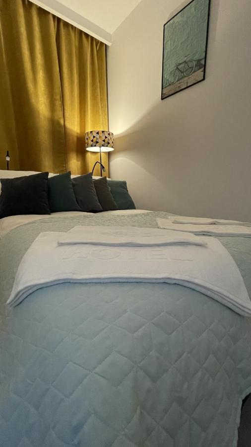 Prymasa Tysiaclecia 83A By Aparthouse Apartment Варшава Екстериор снимка